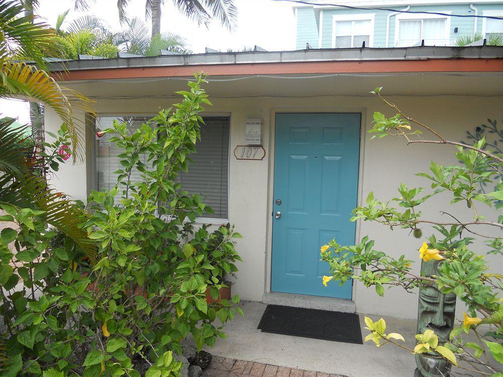 Flamingo Motel & Villas Bonita Springs North Naples Bagian luar foto