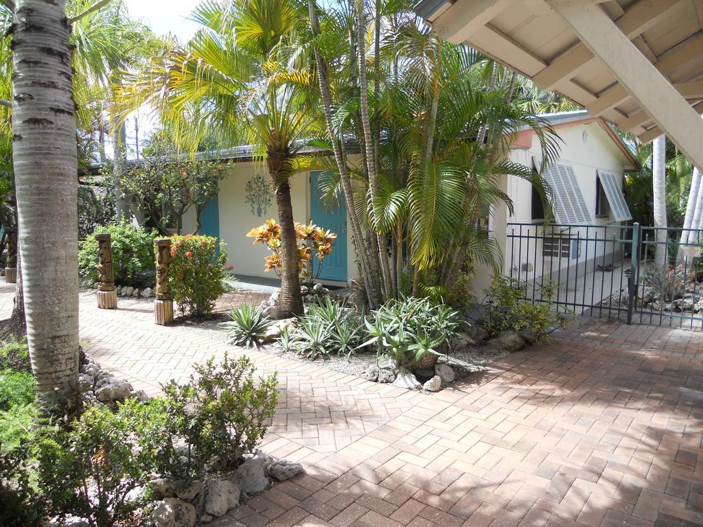 Flamingo Motel & Villas Bonita Springs North Naples Bagian luar foto