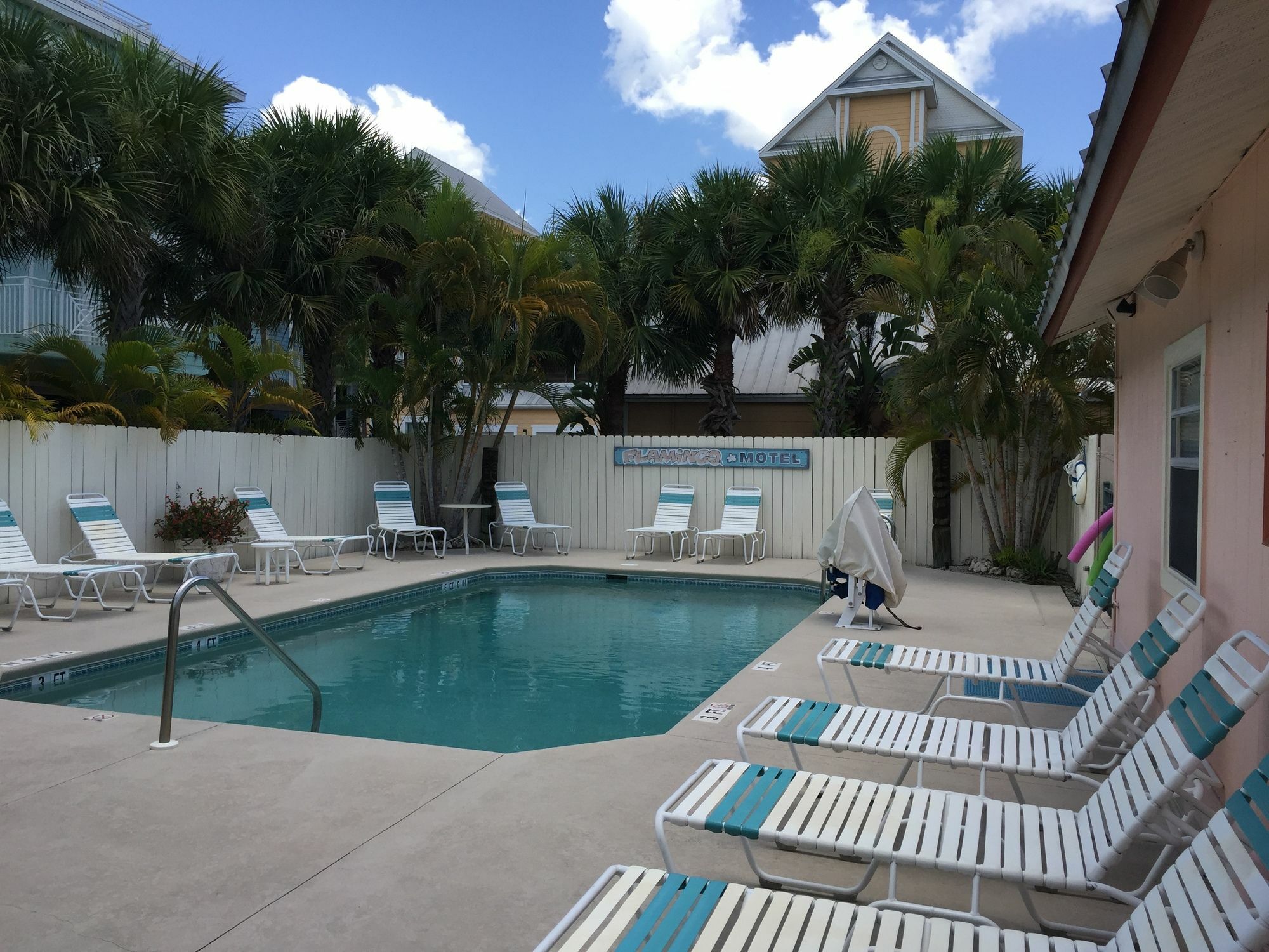 Flamingo Motel & Villas Bonita Springs North Naples Bagian luar foto