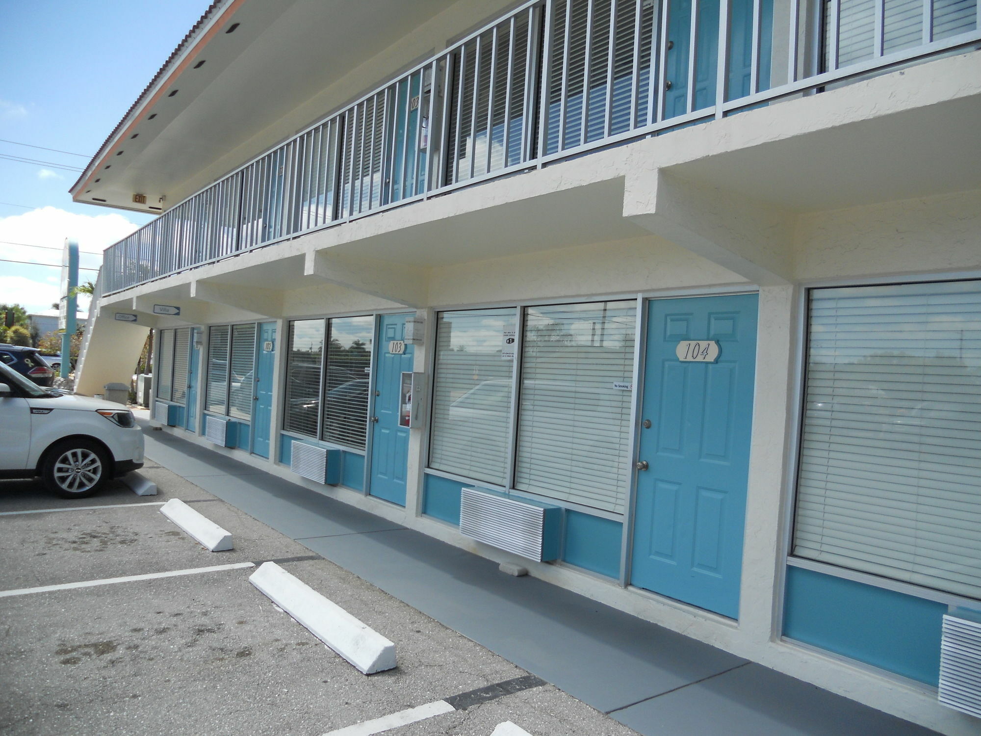 Flamingo Motel & Villas Bonita Springs North Naples Bagian luar foto